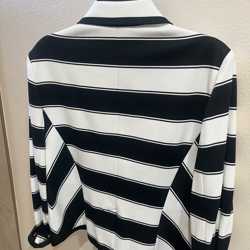 Women’s blazer